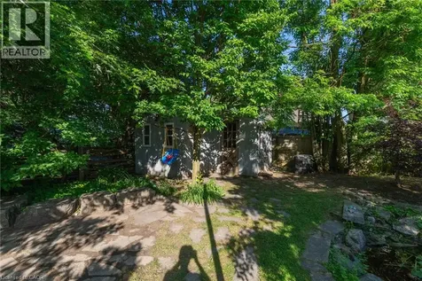 162 Parkside Drive East Fergus ON N1M 3E8
