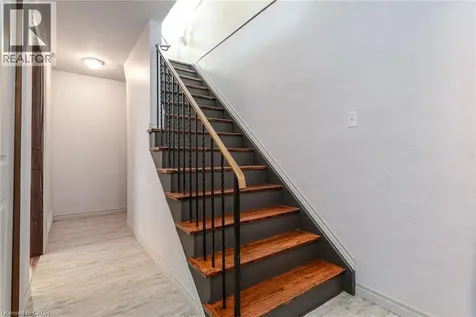 162 Parkside Drive East Fergus ON N1M 3E8