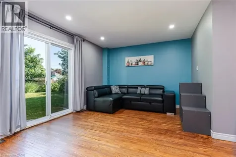 162 Parkside Drive East Fergus ON N1M 3E8