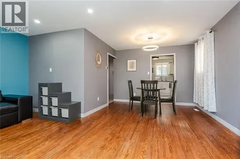 162 Parkside Drive East Fergus ON N1M 3E8