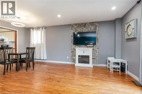 162 Parkside Drive East Fergus ON N1M 3E8