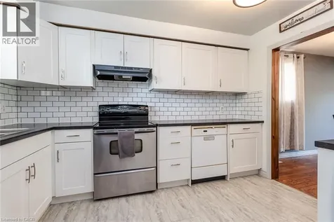 162 Parkside Drive East Fergus ON N1M 3E8