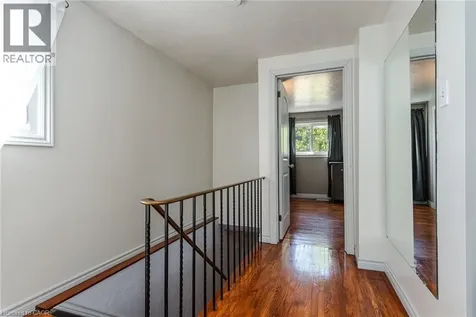 162 Parkside Drive East Fergus ON N1M 3E8