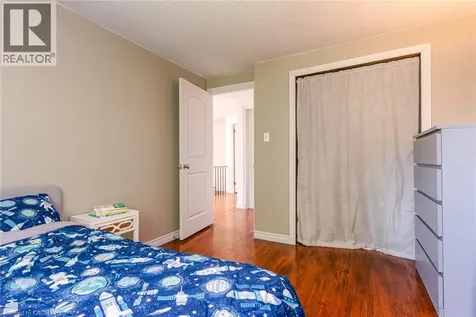 162 Parkside Drive East Fergus ON N1M 3E8