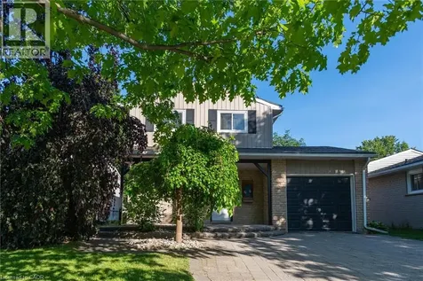 162 Parkside Drive East Fergus ON N1M 3E8