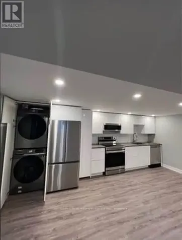 15 Solva Drive Ottawa ON K2H 5R4