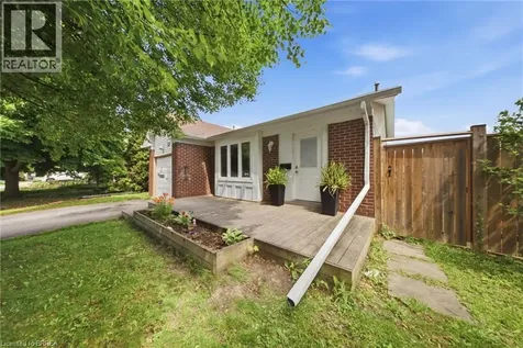 33 Hallmark Street Brantford ON N3P 1A6