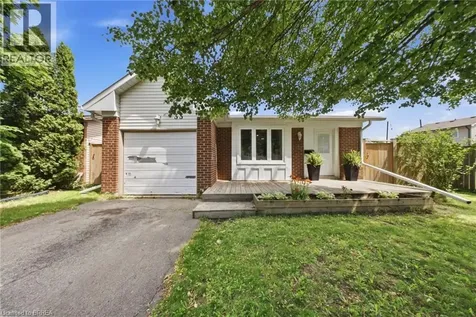 33 Hallmark Street Brantford ON N3P 1A6