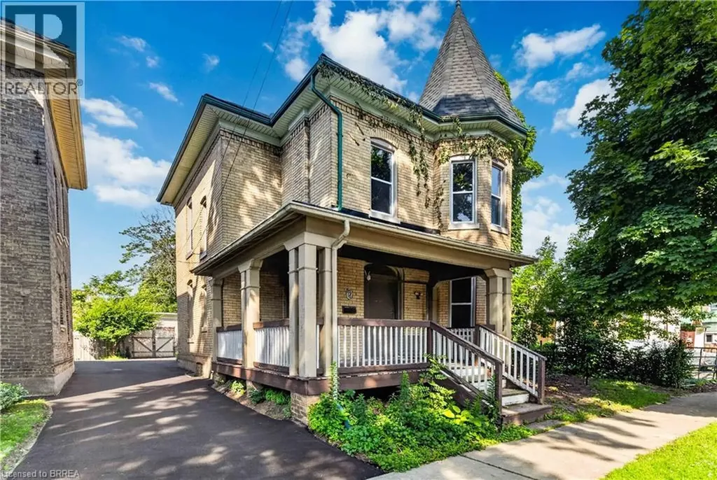 74 Pearl Street Brantford ON N3T 3N7
