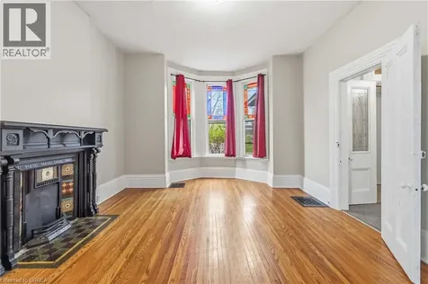 74 Pearl Street Brantford ON N3T 3N7