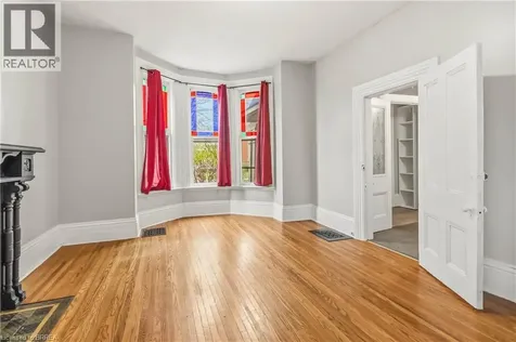 74 Pearl Street Brantford ON N3T 3N7