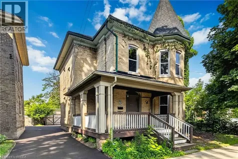 74 Pearl Street Brantford ON N3T 3N7
