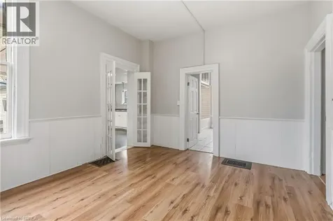 74 Pearl Street Brantford ON N3T 3N7