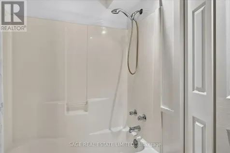 1756 Gordon Fitzgerald Lane Selwyn ON K0L 2H0