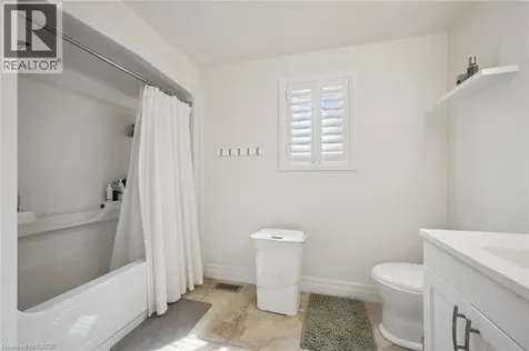 7 Joshua Street Kitchener ON N2C 2T4