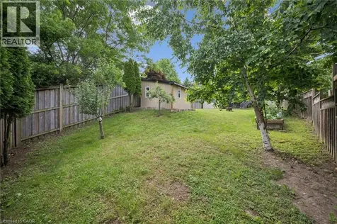 7 Joshua Street Kitchener ON N2C 2T4