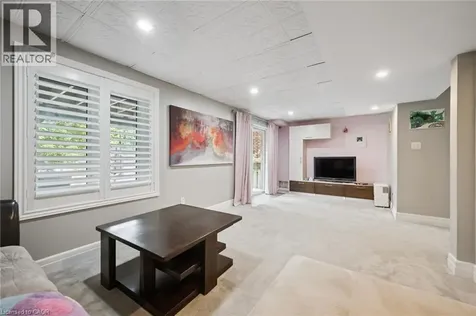 7 Joshua Street Kitchener ON N2C 2T4