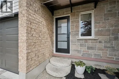 7 Joshua Street Kitchener ON N2C 2T4