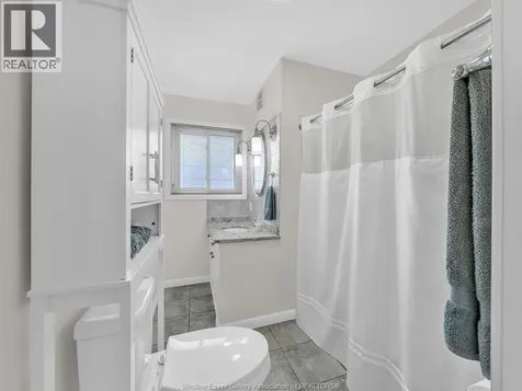 1290 Matthew Brady Boulevard Windsor ON N8S 3K4