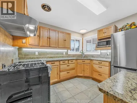 1290 Matthew Brady Boulevard Windsor ON N8S 3K4
