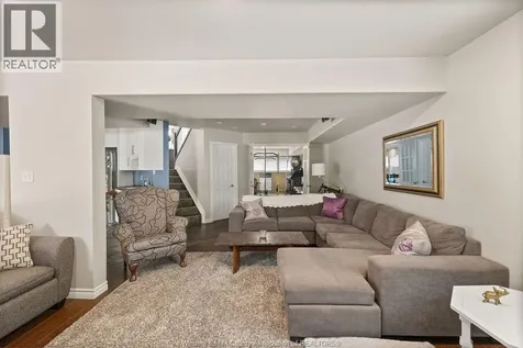 5989 Rosewood Crescent Lasalle ON N9J 3L7