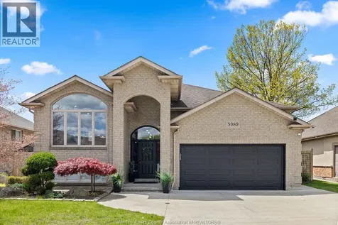 5989 Rosewood Crescent Lasalle ON N9J 3L7
