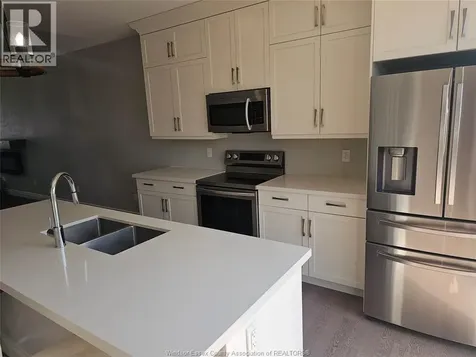 192 Lennox Avenue Essex ON N8M 0A7
