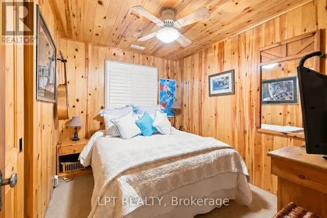678 Lake Drive East Georgina (historic Lakeshore Communities) ON L0E 1S0