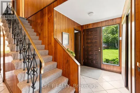 678 Lake Drive East Georgina (historic Lakeshore Communities) ON L0E 1S0