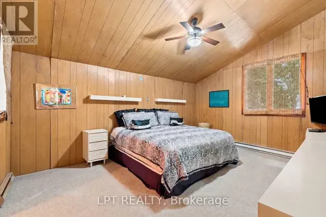 678 Lake Drive East Georgina (historic Lakeshore Communities) ON L0E 1S0