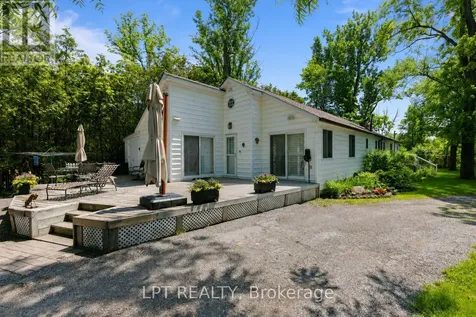 678 Lake Drive East Georgina (historic Lakeshore Communities) ON L0E 1S0
