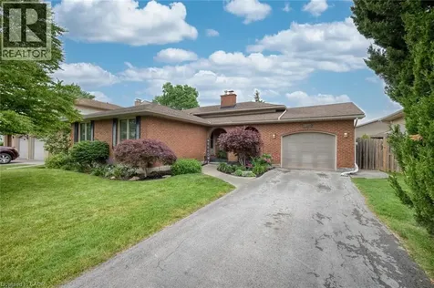 5070 Silver Birch Lane Beamsville ON L0R 1B5