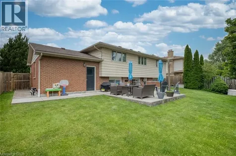 5070 Silver Birch Lane Beamsville ON L0R 1B5