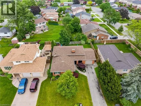 5070 Silver Birch Lane Beamsville ON L0R 1B5