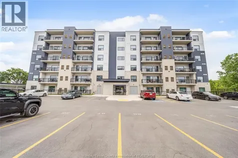 3320 Stella Crescent Windsor ON N8T 0B7