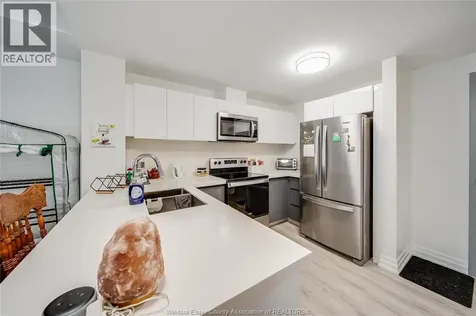 3320 Stella Crescent Windsor ON N8T 0B7