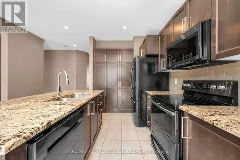 213 Esturgeon Street Ottawa ON K4A 1G3