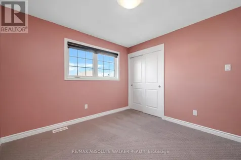 213 Esturgeon Street Ottawa ON K4A 1G3