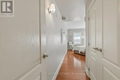 139 Guigues Avenue Ottawa ON K1N 5J1
