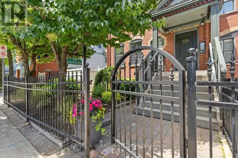 139 Guigues Avenue Ottawa ON K1N 5J1