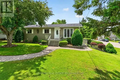450 Charles Street North Gananoque ON K7G 1V7