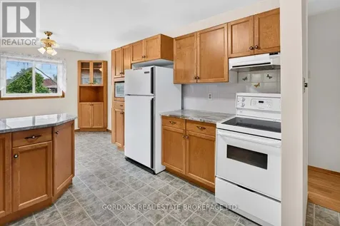 450 Charles Street North Gananoque ON K7G 1V7
