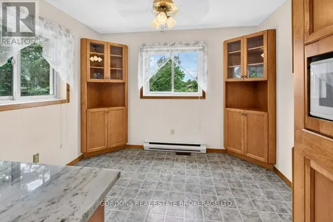 450 Charles Street North Gananoque ON K7G 1V7