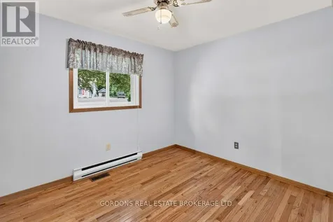 450 Charles Street North Gananoque ON K7G 1V7