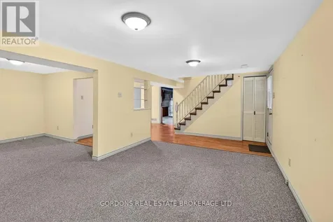 450 Charles Street North Gananoque ON K7G 1V7