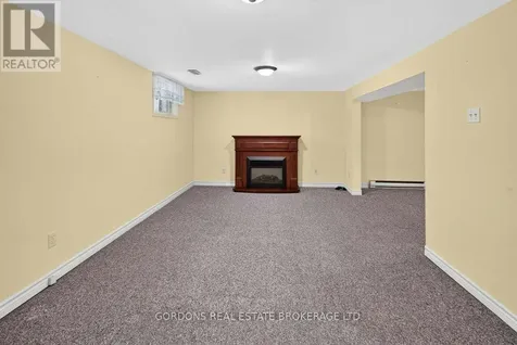 450 Charles Street North Gananoque ON K7G 1V7
