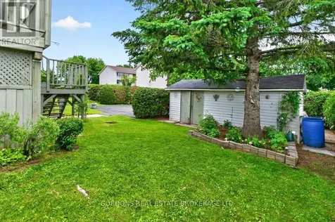 450 Charles Street North Gananoque ON K7G 1V7