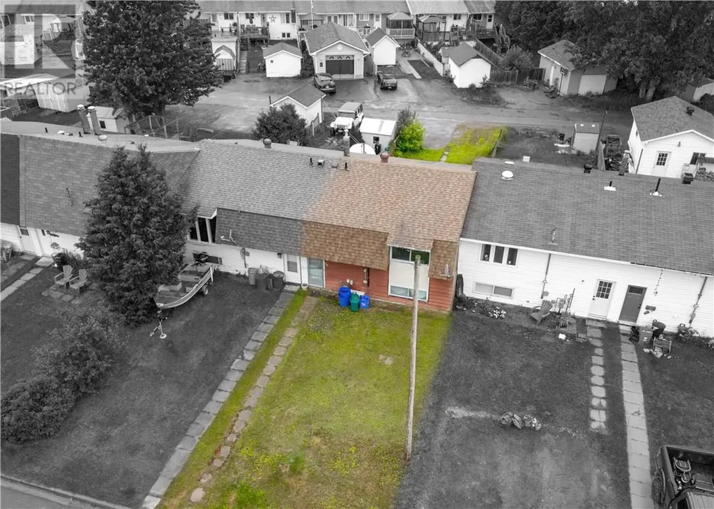121 David Street Chelmsford ON P0M 1L0