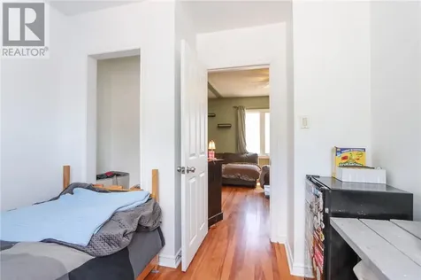 238 Seventh Avenue Lively ON P3Y 1M5