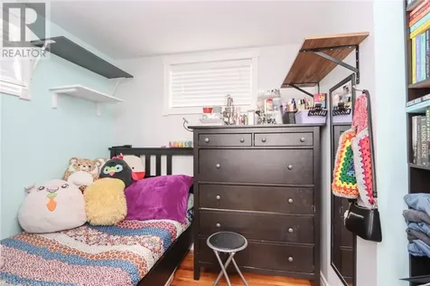 238 Seventh Avenue Lively ON P3Y 1M5